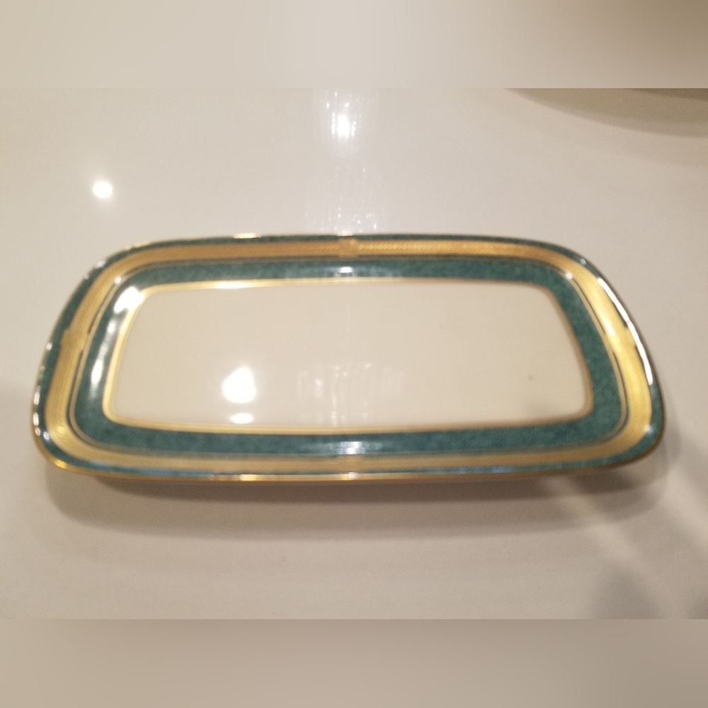 Oscar De La Renta Baronesse China Butter Dish